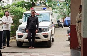 वसमत पोलिस स्टेशनमध्ये दाखविले अजब गजब खेळ