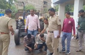 देवळा तालुक्याच्या हद्दीत चोरीस गेलेल्या ट्रॅक्टरचा जालना जिल्ह्यातून जप्त . देवळा पोलिसांची दमदार कामगिरी