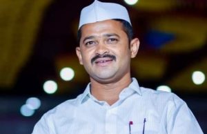 कारचे पंक्चर काढत असताना भरधाव वाहनाची धडक; कोळगावच्या युवकासह दोघांचा मृत्यू