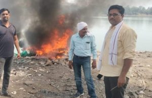 अवैध रेती उत्खनन करणारे साहित्य नष्ट नांदेड महसूल पथकाची कारवाई 63 लाख किंमतीचा मुद्देमाल नष्ट.