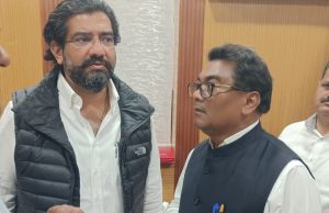 हिवाळी अधिवेशनात माजी आमदार डॉ. देवराव होळी यांची PWD मंत्री शिवेंद्रराजे भोसले यांच्याकडे जिल्ह्याच्या विविध मुद्द्यांवर ठोस मागणी