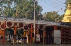 श्रद्धेच्या ठिकाणी दुर्गंधीचा विळखा! सेमाना देवस्थानात अस्वच्छतेचा कळस,ट्रस्ट व प्रशासन मौनात ?