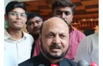 अमरावतीत शिंदे सेने५० कडून जागांची मागणी; भाजप बुचकळ्यात: तिढा कायम, आज सकाळी युतीची बैठक, प्रभाग निहाय जागांवर होणार खल.