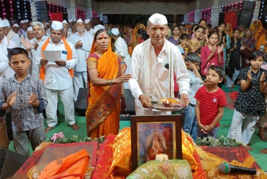 कळमदरे येथे अखंड हरिनाम सप्ताहाला उत्स्फूर्त प्रतिसाद; भागवत कथेने रंगली आध्यात्मिक मेजवानी